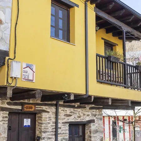 Comfortable Holiday In With Barbecue Ferienhaus Villanueva de Valdueza
