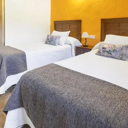 Comfortable Holiday In With Barbecue * Villanueva de Valdueza